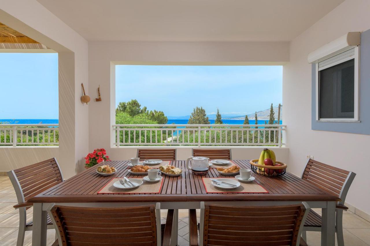 Villa Evelyn Pefki  Екстер'єр фото