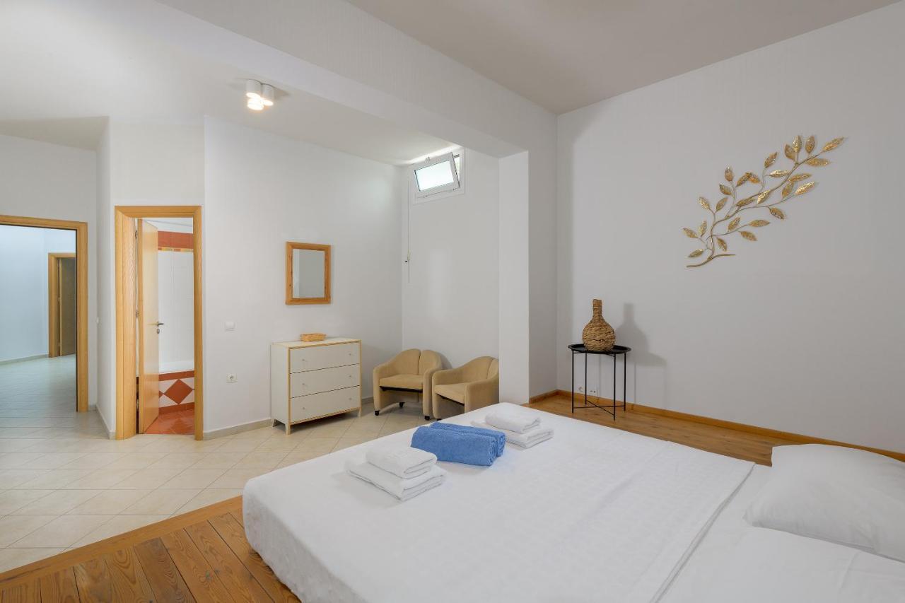 Villa Evelyn Pefki  Екстер'єр фото